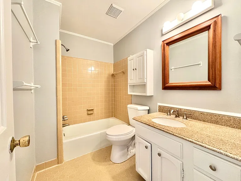 6104 Buckhorn Rd — Photo 11