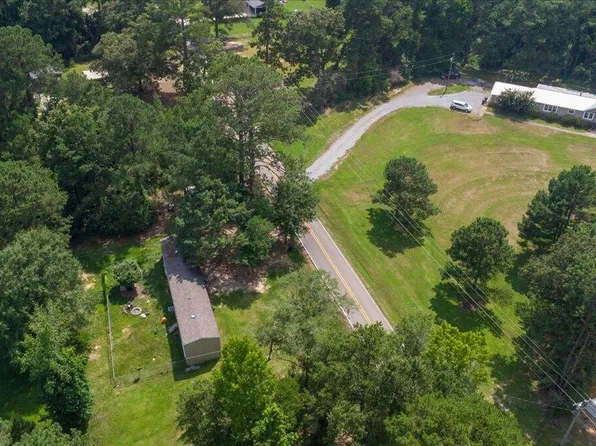 105 Midway Church Rd, Sumrall, MS 39482