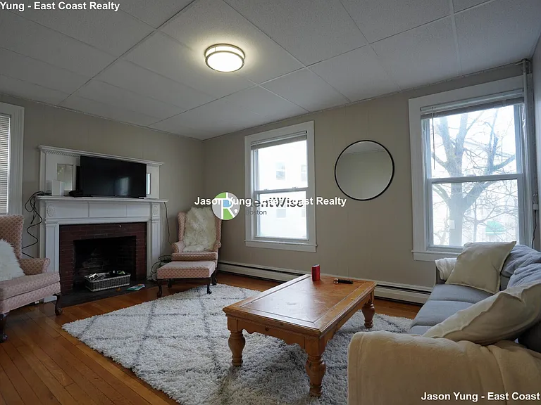 54 Ashford St #2 — Photo 4