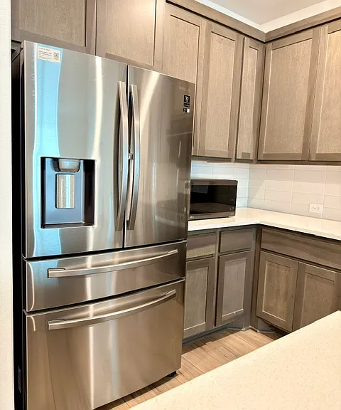 1752 Thornton Dr — Photo 12