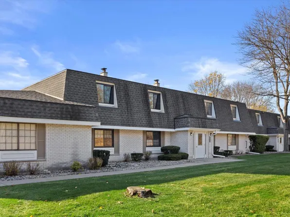 20155 Independence DRIVE #D, Brookfield, WI 53045