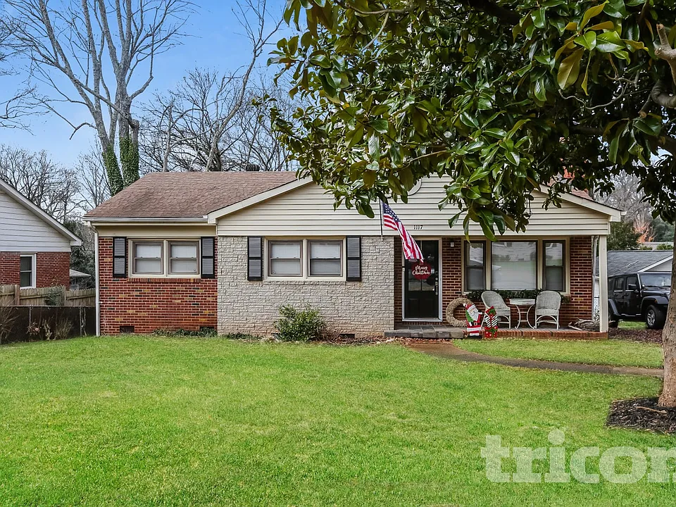 1117 Norland Rd