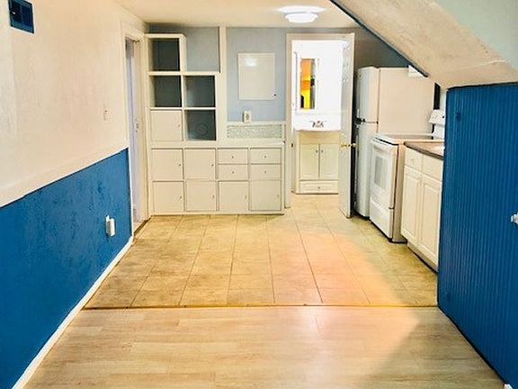 4th image of 1065 Colorado Blvd APT Bsmt