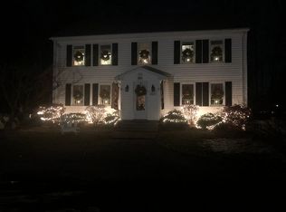 227 East St, Wrentham, MA 02093