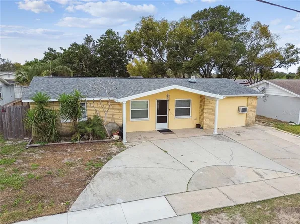 7427 Congress St, New Port Richey, FL 34653