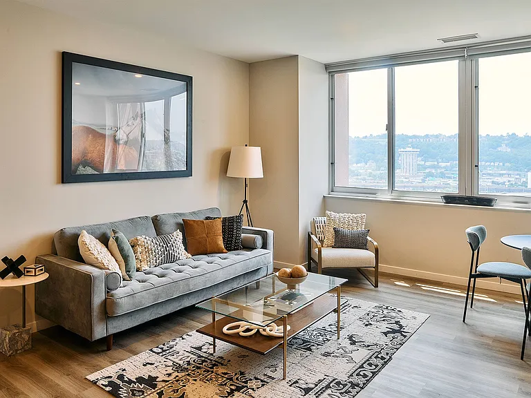 Madison Place Apartments — Photo 5