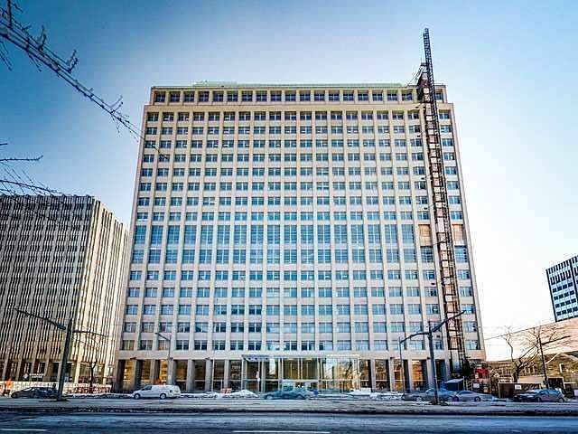 1st image of 111 Saint Clair Ave W #1525