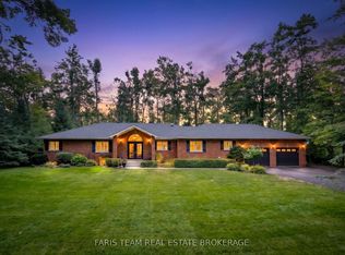 10 Green Mountain Ct, Oro Medonte, ON L0L2L0