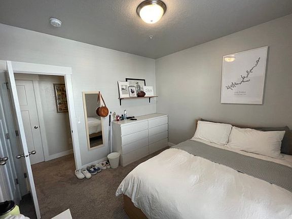 3rd image of 529 N 360 W