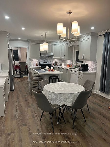 Aurora House for rent - 4 Bedrooms — photo 2