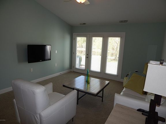 2nd image of 130 Willow Pond Drive