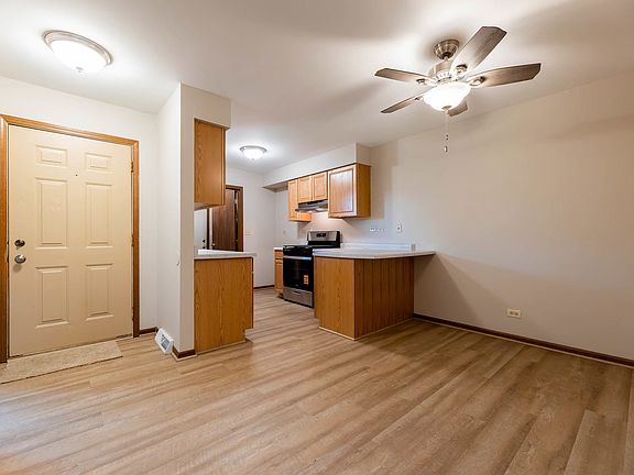 5th image of 2516 Red Oak Trl