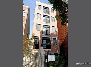 848 W Roscoe St APT 4, Chicago, IL 60657