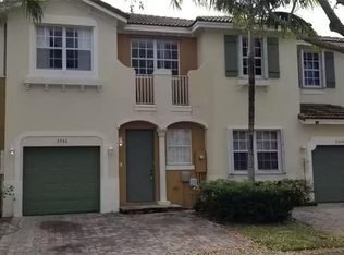 2094 NE 3rd Ct, Homestead, FL 33033