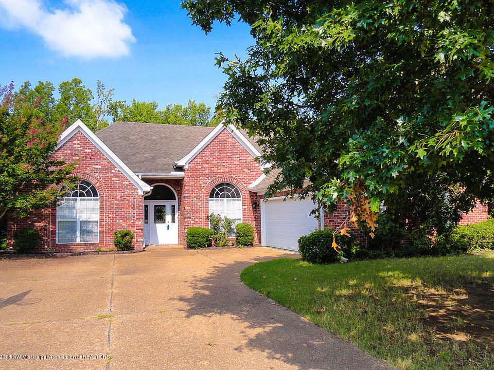 1st image of 1095 Deer Creek Dr