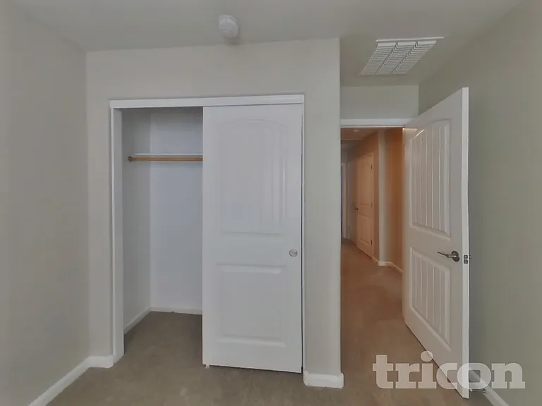 12575 W Hummingbird Ter — Photo 11