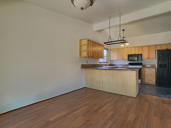 5th image of 3865 Mount Brundage Ave
