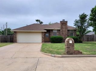 404 Swenson St, Burkburnett, TX 76354