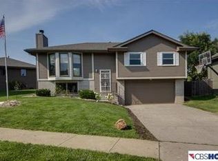 12946 Camden Ave, Omaha, NE 68164