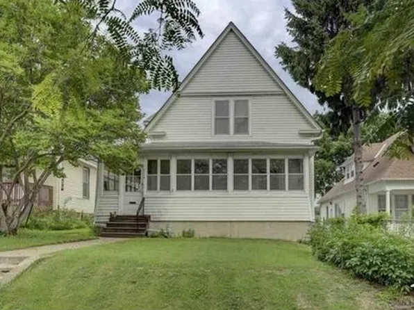 4116 S 23rd St, Omaha, NE 68107