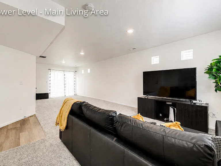 4443 N Quatar Ct — Photo 6