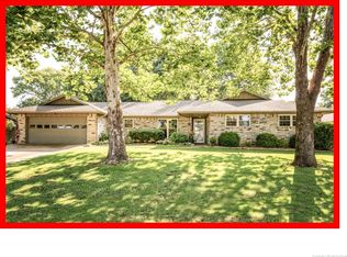 4612 Rolling Hills Dr, Bartlesville, OK 74006