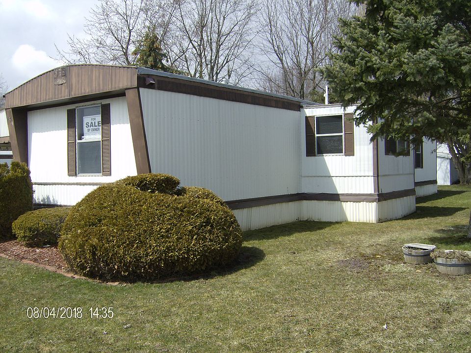 1st image of 159 Quarry Hill Est