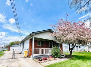 49451 Fuller Rd, Chesterfield, MI 48051