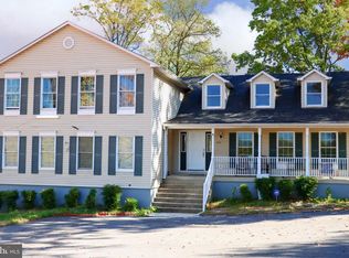 9216 Crandall Rd, Lanham, MD 20706