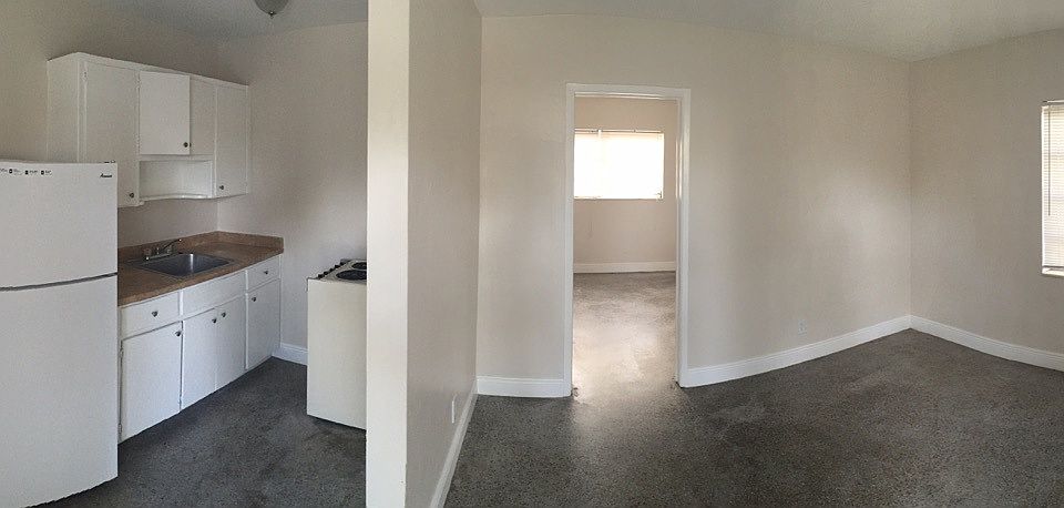 2nd image of 601 Riverside Dr #B