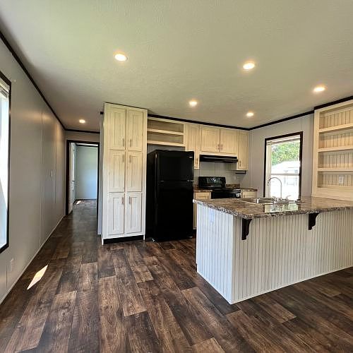 1st image of 3437 Shepherd Rd #4