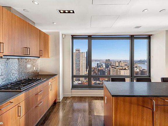 2nd image of 450 E 83rd St #24