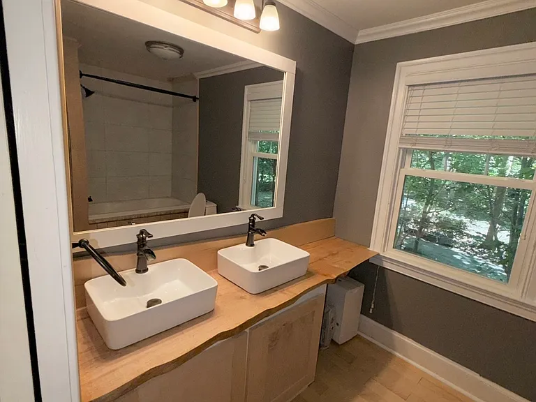 7104 Triad Way — Photo 9