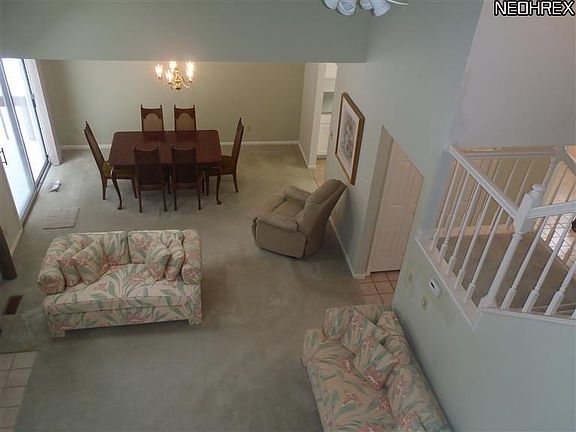 3rd image of 5999 Halle Farm Dr #27