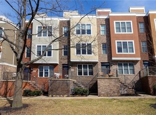 1351 W Clifton Blvd, Lakewood, OH 44107