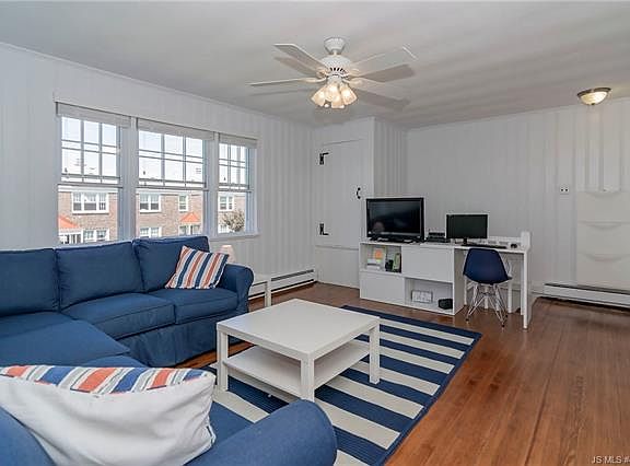 5th image of 900 N Beach Ave APT 20