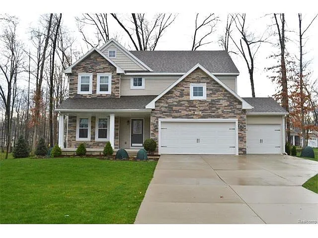 198 Slider Ave photo 1