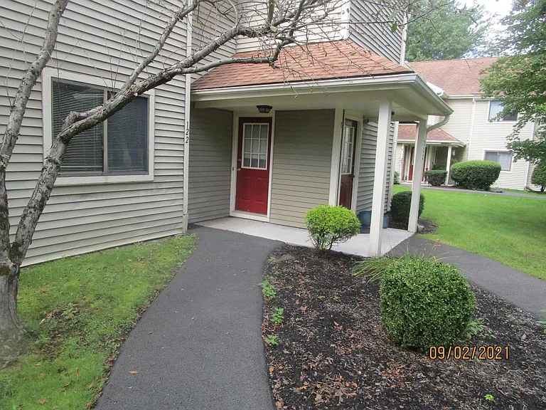122 Victory Way — Photo 3