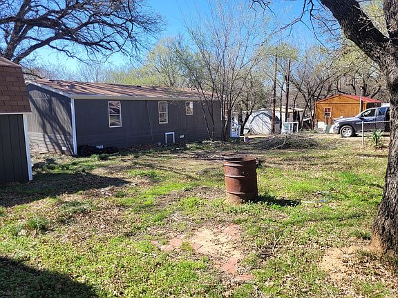 2nd image of 80 Live Oak St