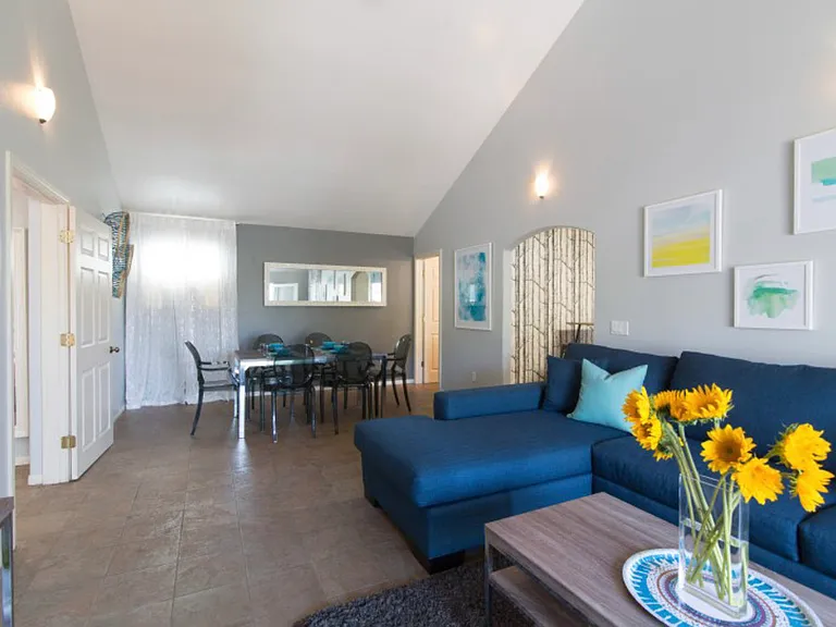 1705 Logan Ave #B — Photo 2