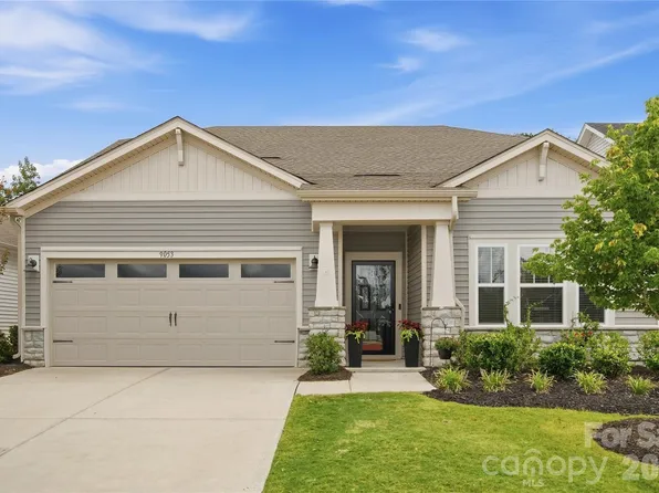 9053 Myrna Dr, Gastonia, NC 28056