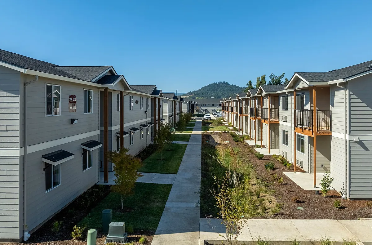 Building Photo - Cherry Springs Apartments