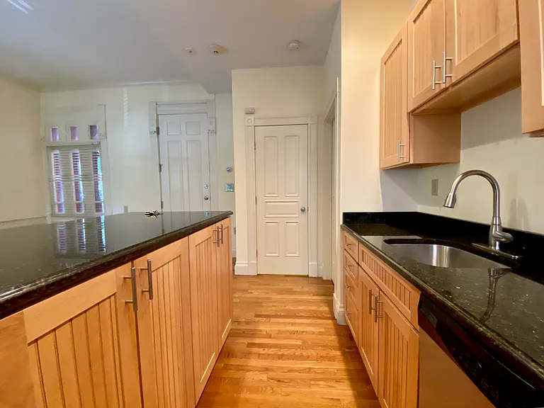 195 Commonwealth Ave #2 — Photo 6