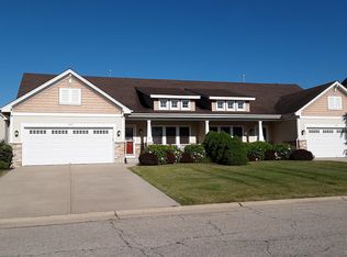 1627 Raintree Ln, Mount Pleasant, WI 53406