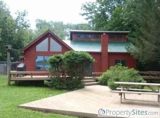 2616 Echo Ln, East Jordan, MI 49727