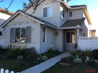 320 E Gilea Ct, Santa Maria, CA 93455
