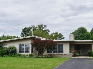 1504 Grimes Ave, Urbana, OH 43078