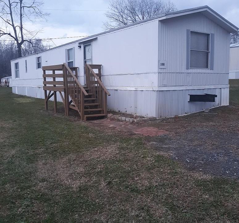 1st image of 108 Cedarwood Dr