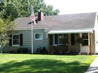 5708 Elliott Dr, Sylvania, OH 43560