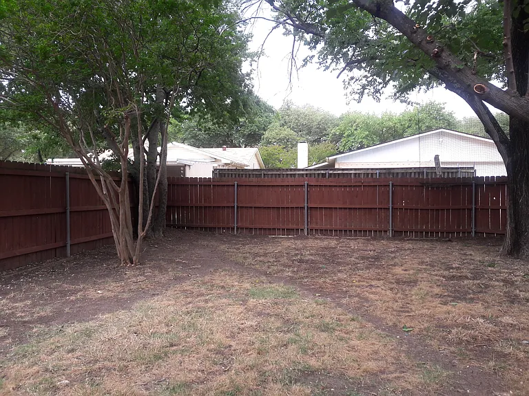 4705 Largo Trl — Photo 18